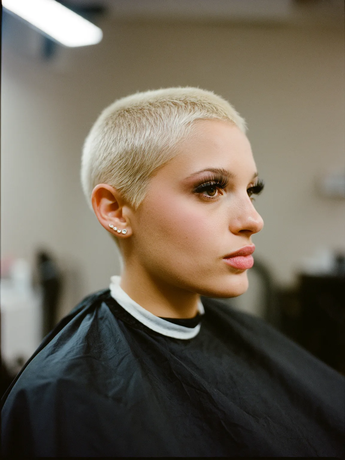 50 Effortlessly Glam Low-Maintenance Short Hairstyles for Women